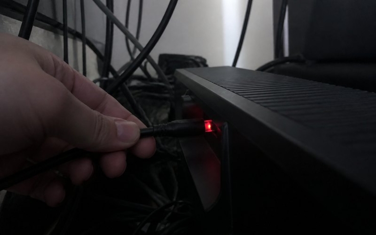 Optisches Digitalkabel am Anschluss
